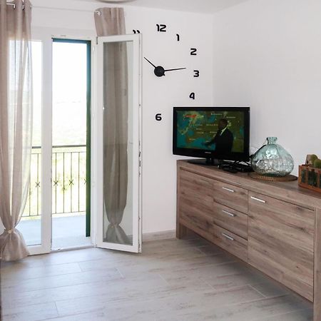 Apartment A Ca' Gialla - Aeg100 By Interhome Villanova d'Albenga Bagian luar foto
